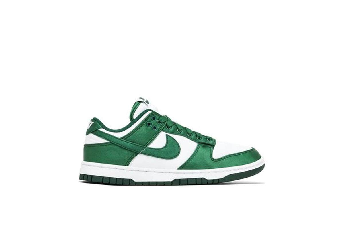 Nike SB Dunk Low